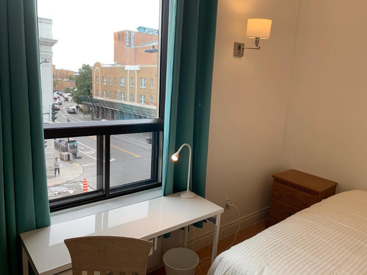 Chambres El Mediterraneo Rooms Montréal Kültér fotó