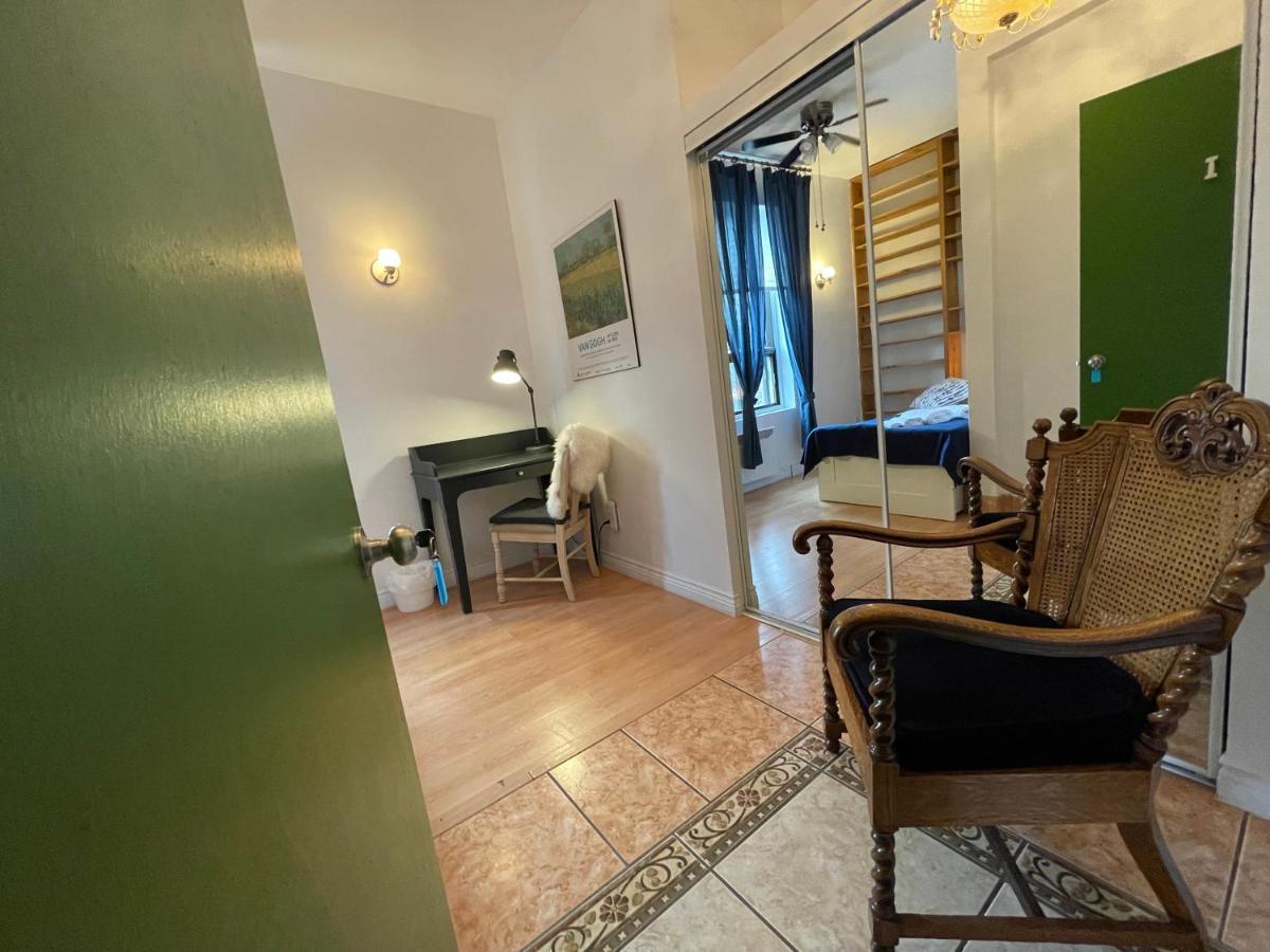 Chambres El Mediterraneo Rooms Montréal Kültér fotó