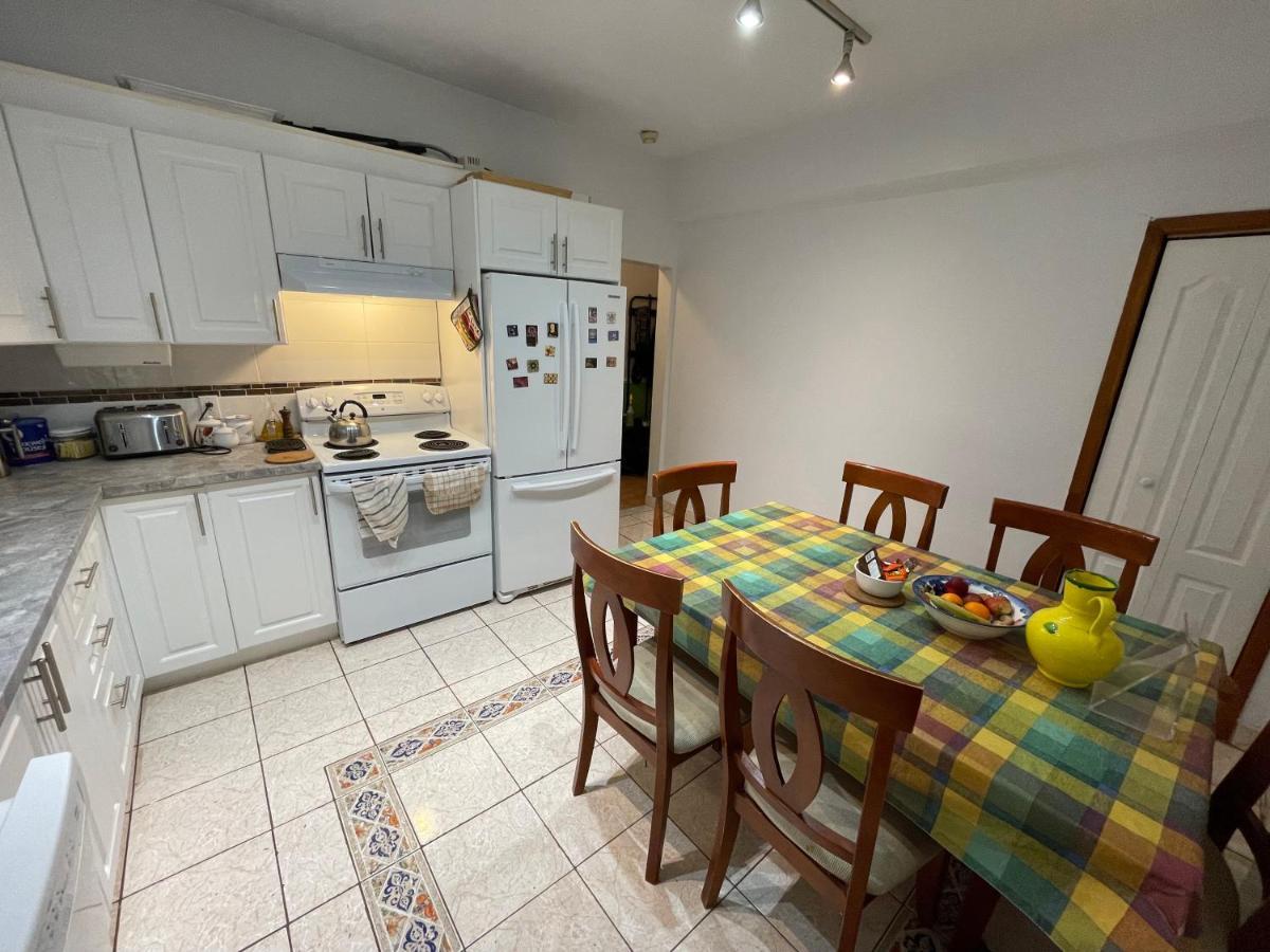 Chambres El Mediterraneo Rooms Montréal Kültér fotó