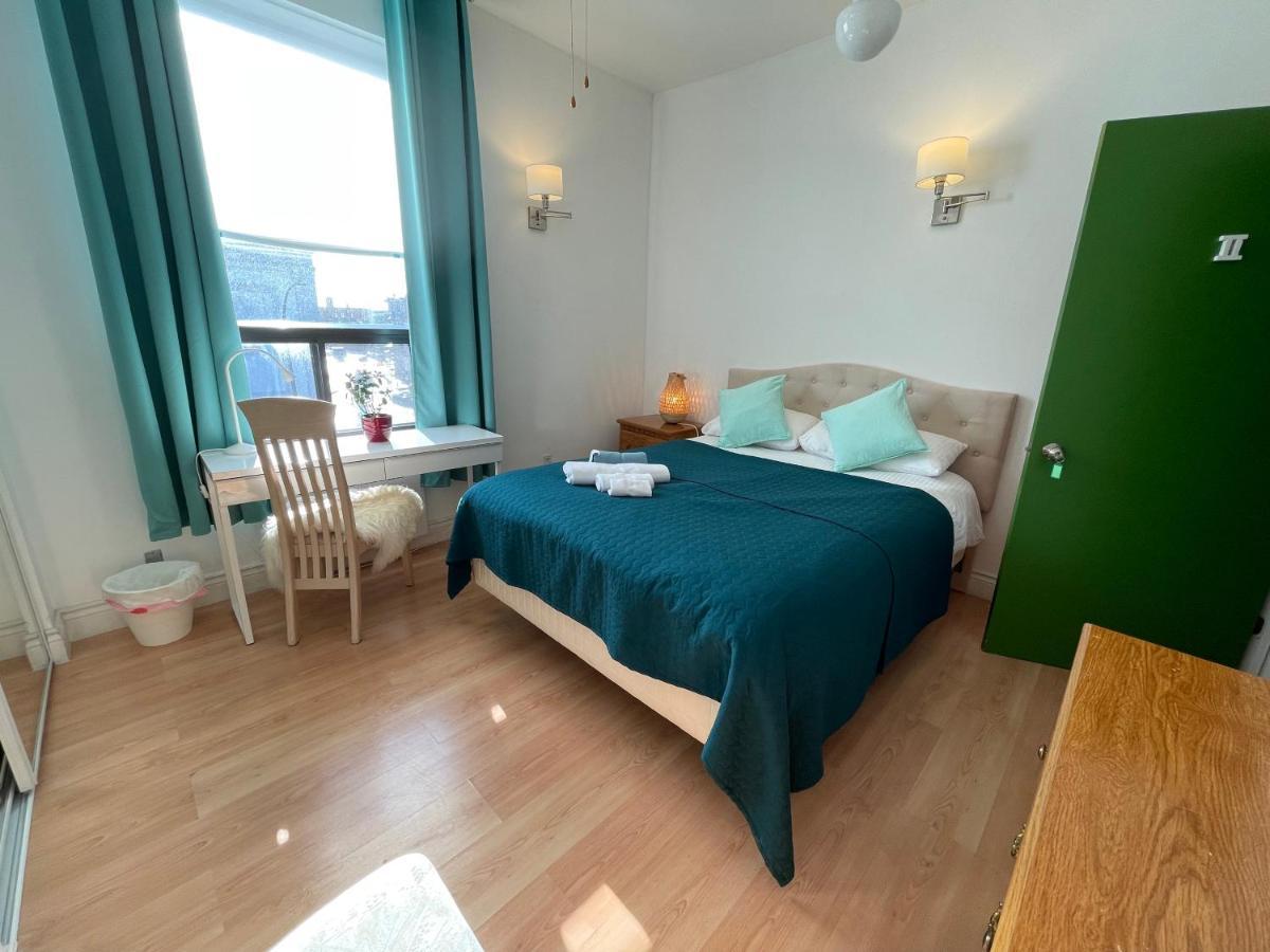 Chambres El Mediterraneo Rooms Montréal Kültér fotó